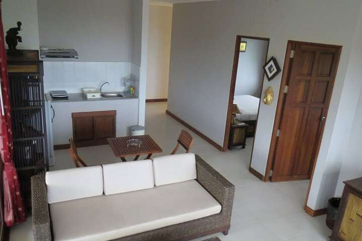 Room 6 of 20