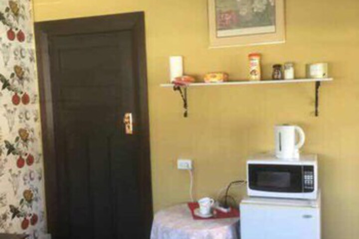 Room 45 of 180