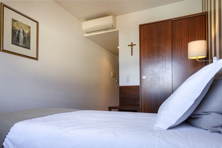Room 10 of 92