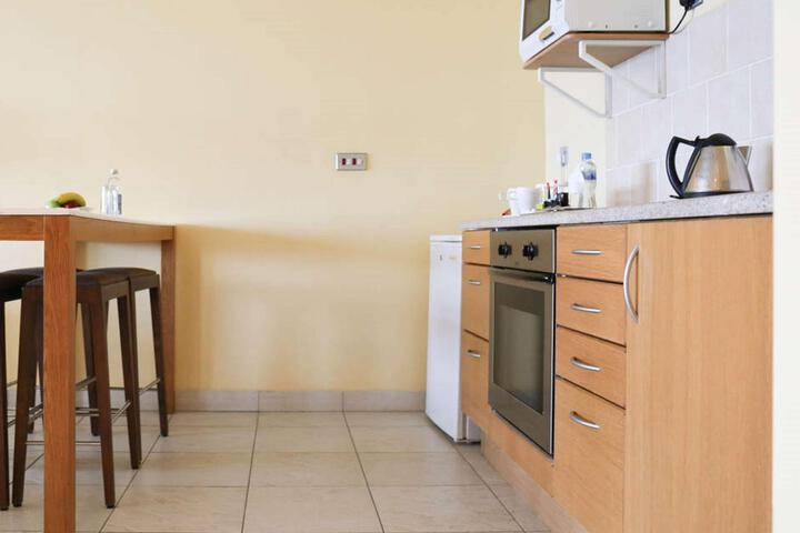 Room 15 of 199