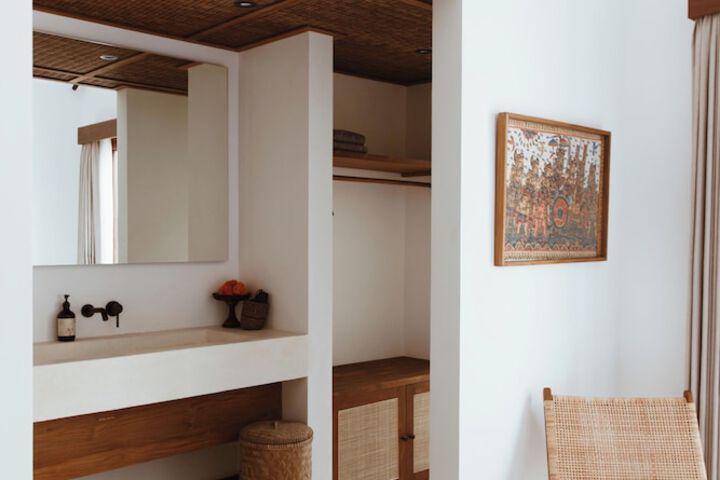 Room 8 of 56
