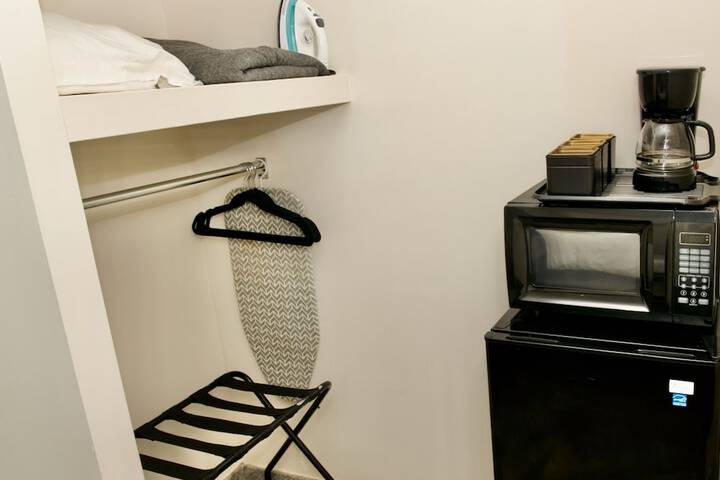 Room 120 of 159