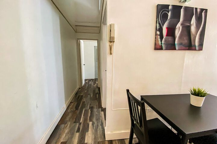Room 4 of 15