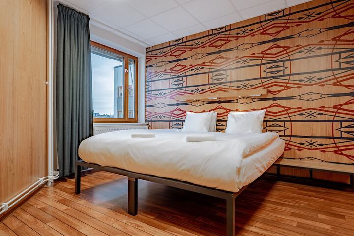 Room 20 of 65
