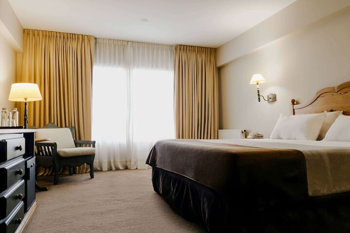 Room 64 of 125
