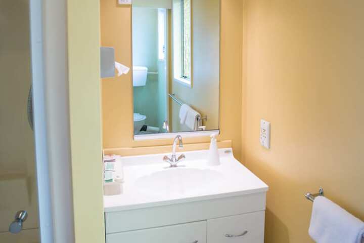 Room 40 of 46