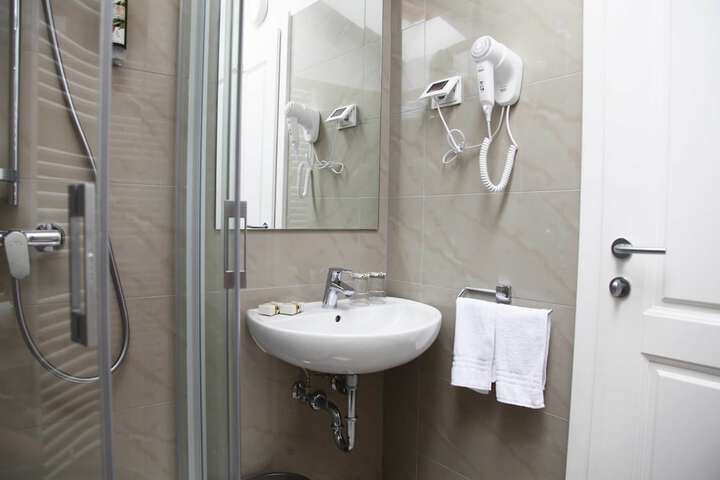 Room 20 of 41