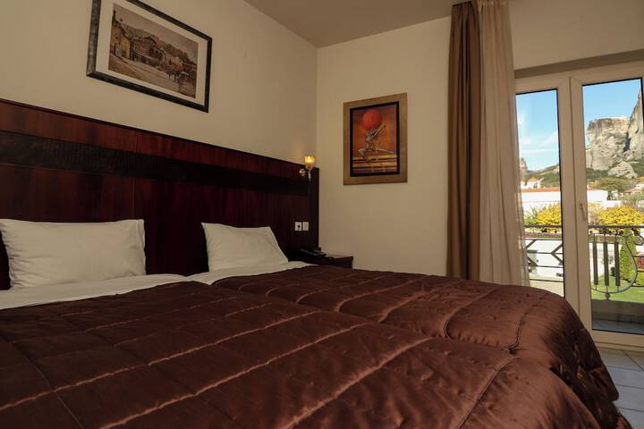 Room 15 of 31
