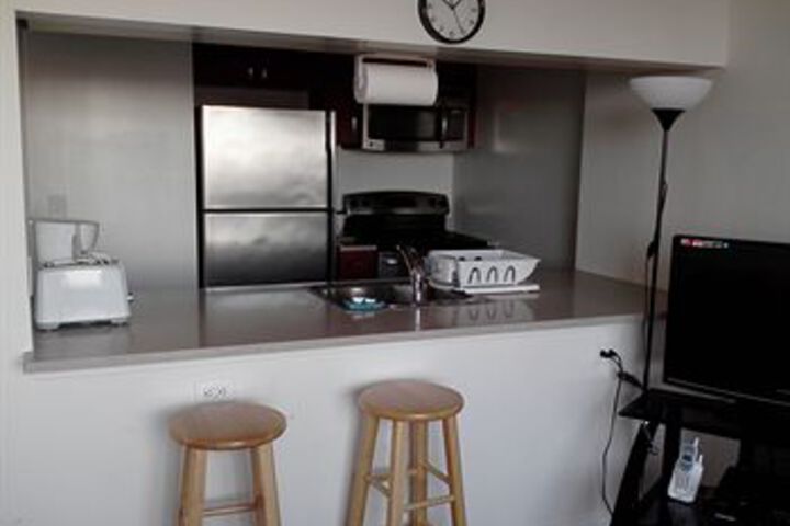 Room 11 of 24
