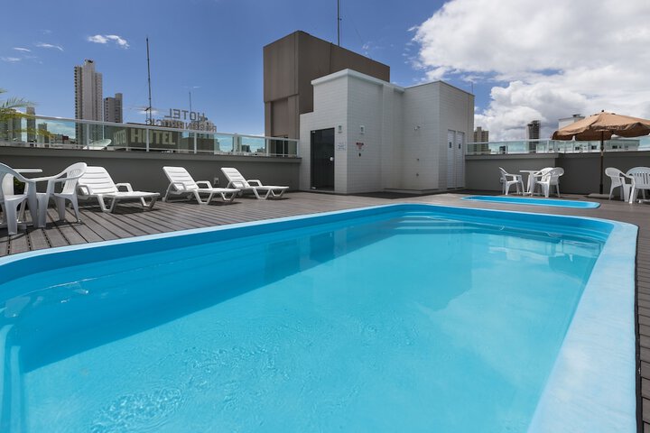 Pool 48 of 76