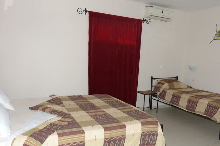 Room 27 of 62