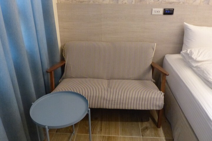 Room 12 of 31