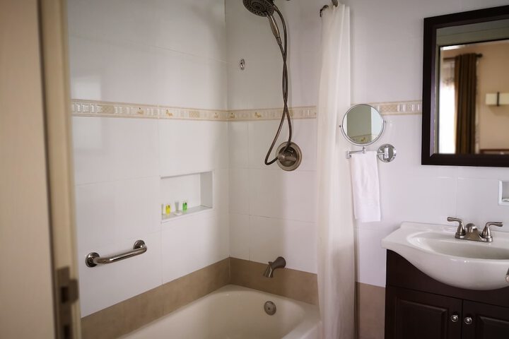 Room 47 of 89