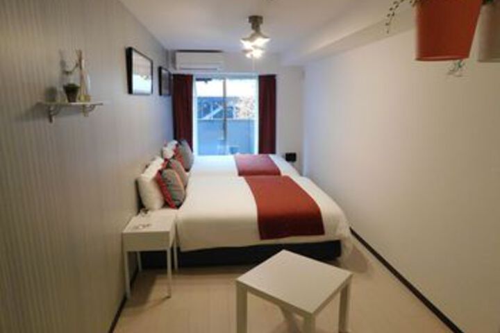 Room 51 of 89