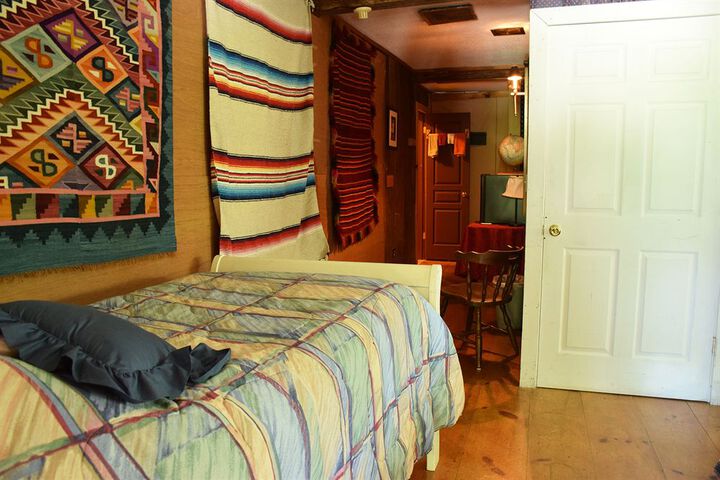 Room 54 of 128