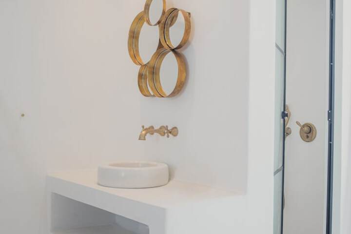 Room 48 of 129
