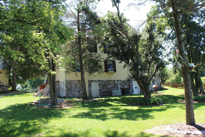 Property Grounds 59 of 69