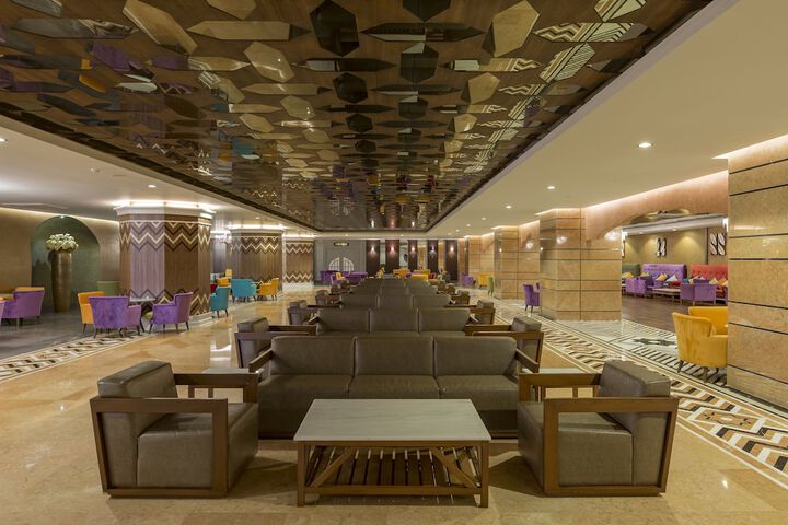 Hotel Lobby