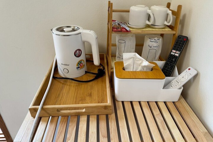 Room 4 of 36