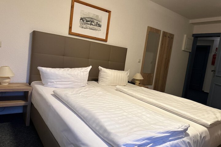 Room 21 of 76
