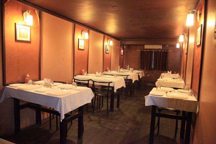 Dining 5 of 5