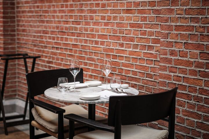 Dining 53 of 91