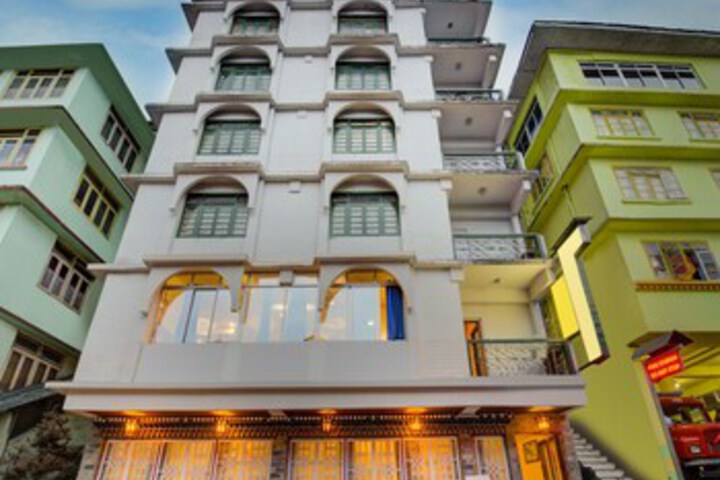 Hotel 5 of 18