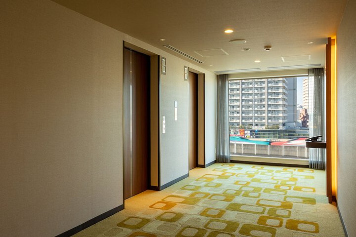 Ballroom/Hall 26 of 35
