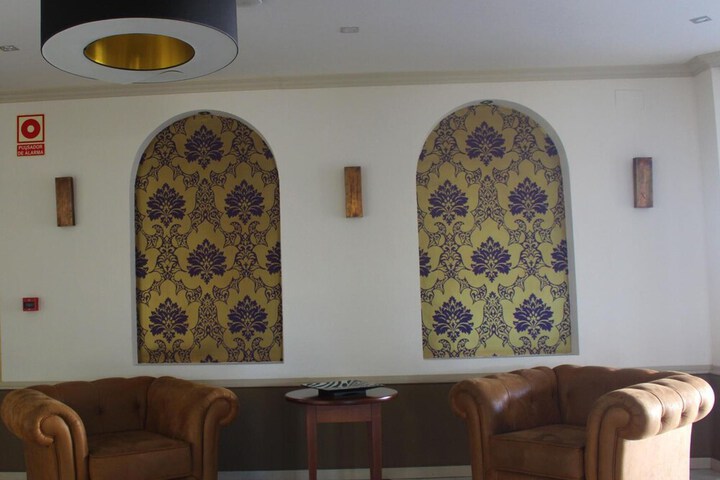 Guest Lobby
