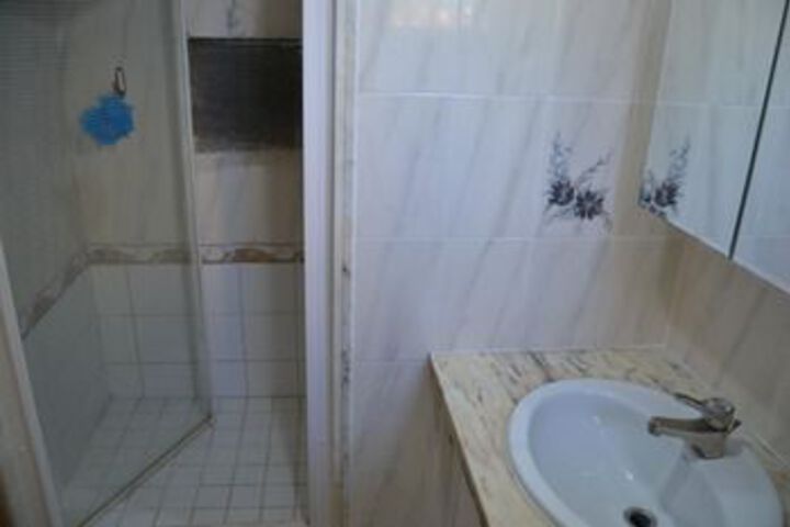 Room 2 of 42