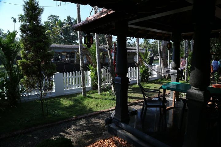 Property Grounds 29 of 51