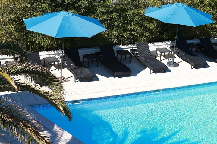 Pool 24 of 54