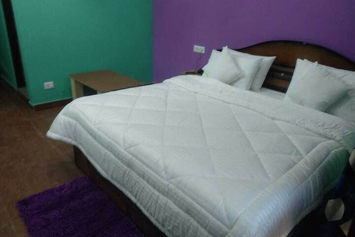 Room 20 of 24