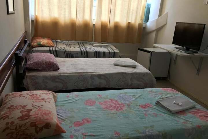 Room 3 of 12