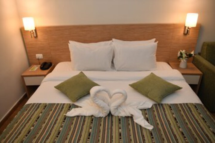 Room 18 of 23