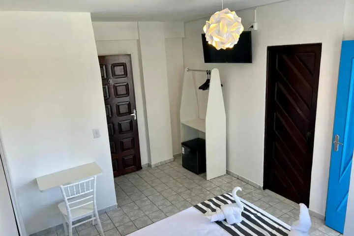 Room 5 of 21