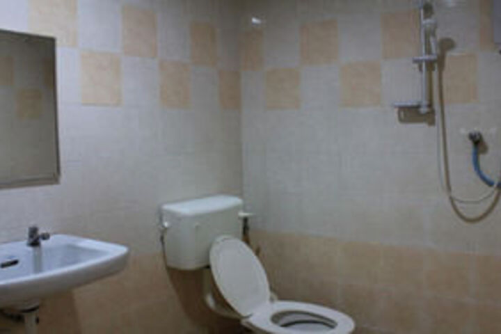 Room 2 of 14