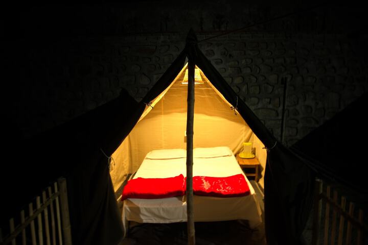 Room 18 of 33