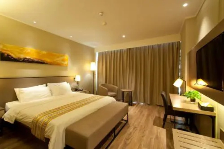 Room 6 of 29