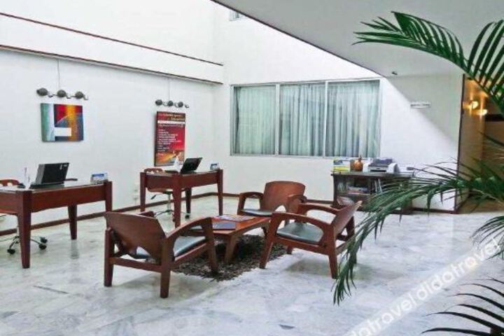 Hotel Interior 4 of 61