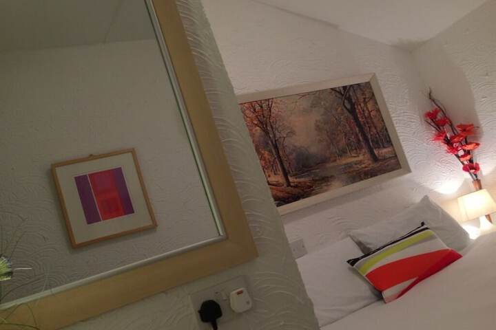 Room 13 of 57