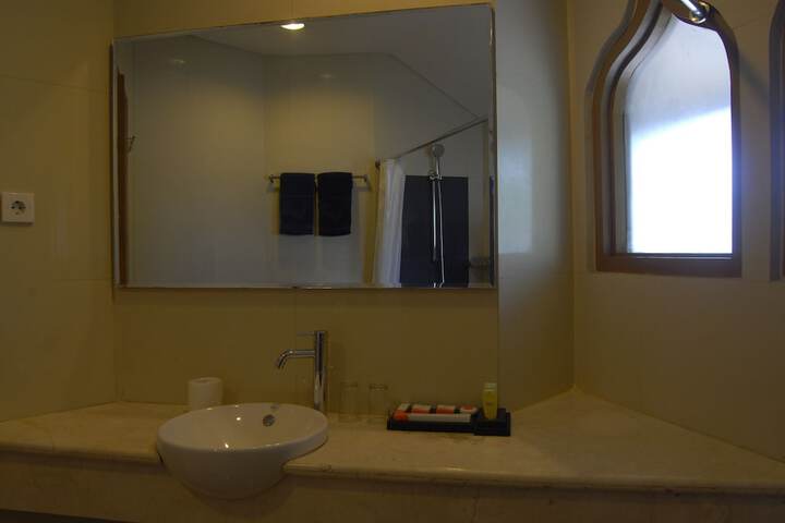 Clean Restrooms