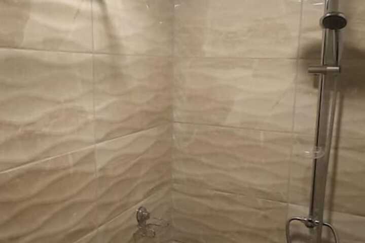Room 40 of 46