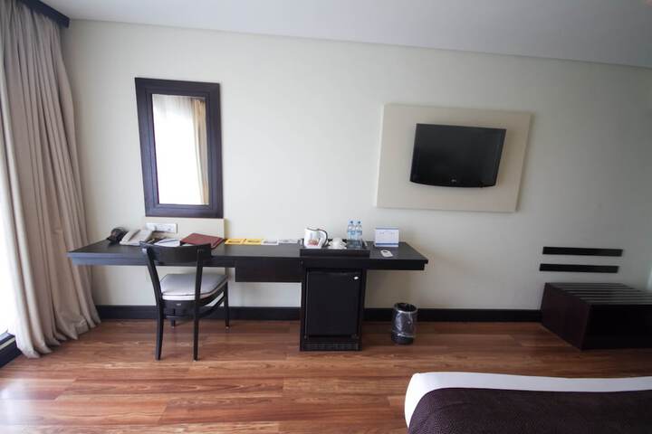 Room 18 of 89