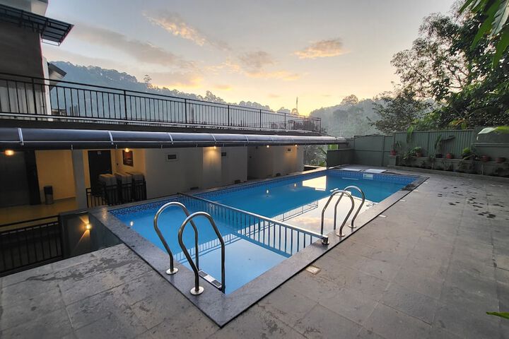 Pool 79 of 134
