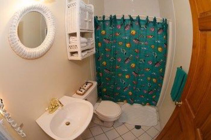 Room 8 of 39