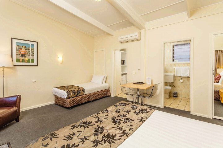 Room 14 of 71