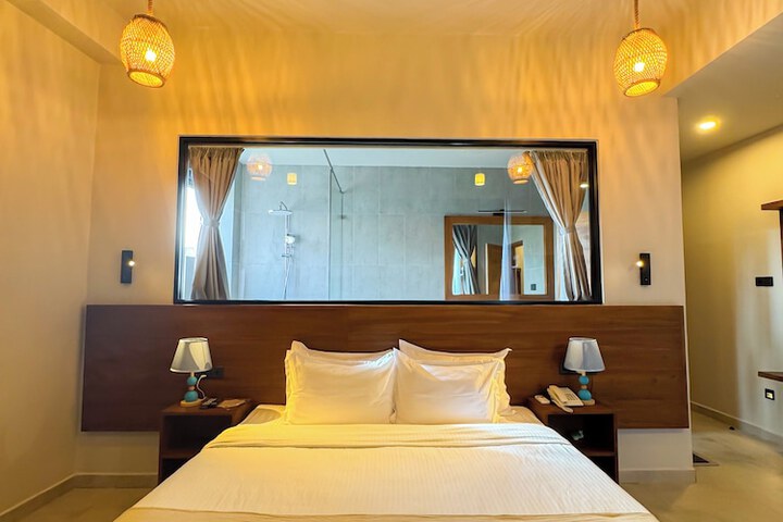 Room 77 of 174