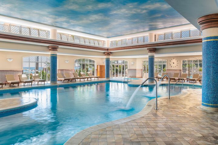 Pools & Facilities