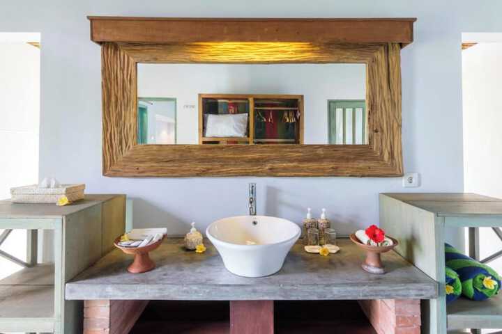Clean Restrooms